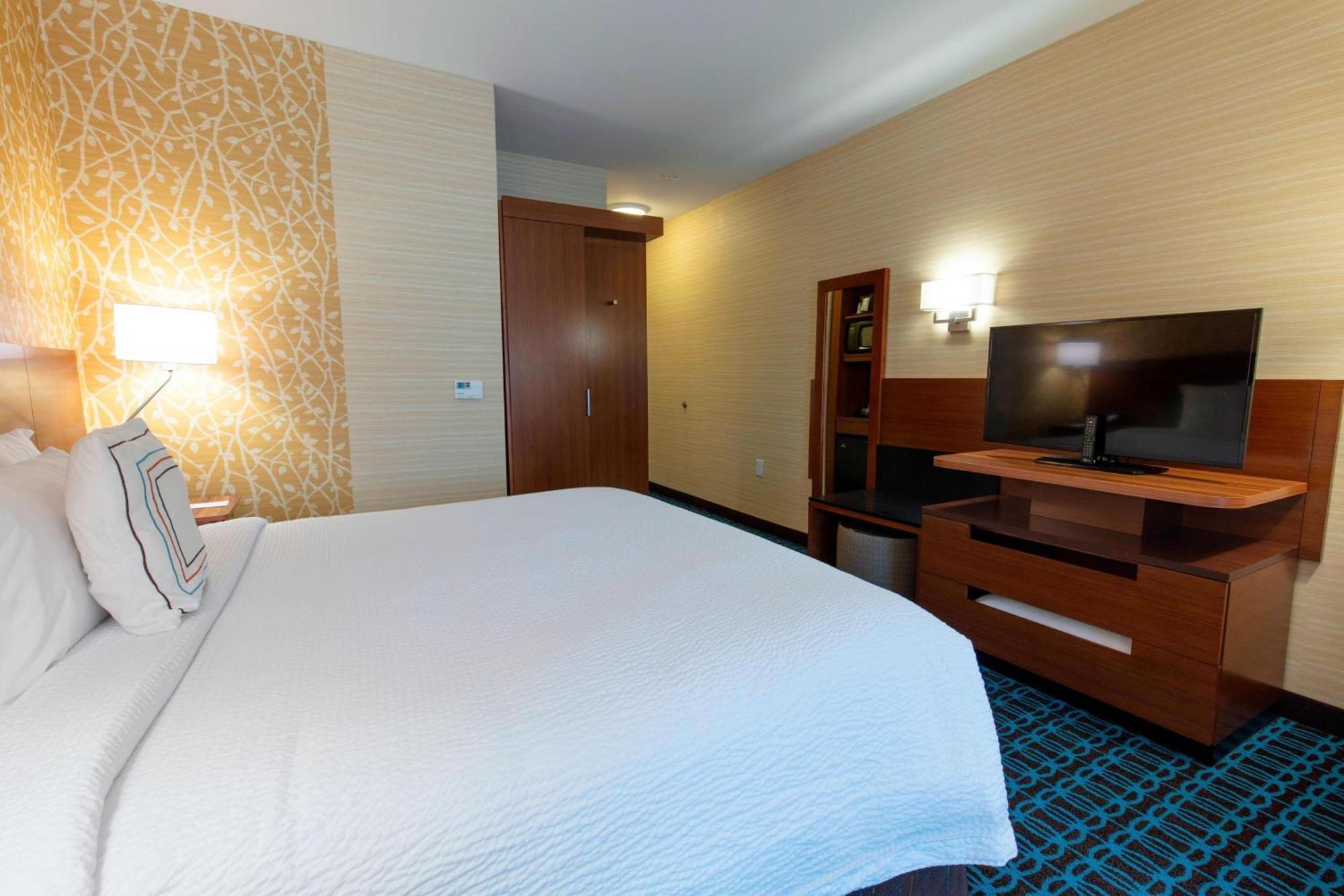 Fairfield Inn & Suites By Marriott Atlanta וודסטוק מראה חיצוני תמונה