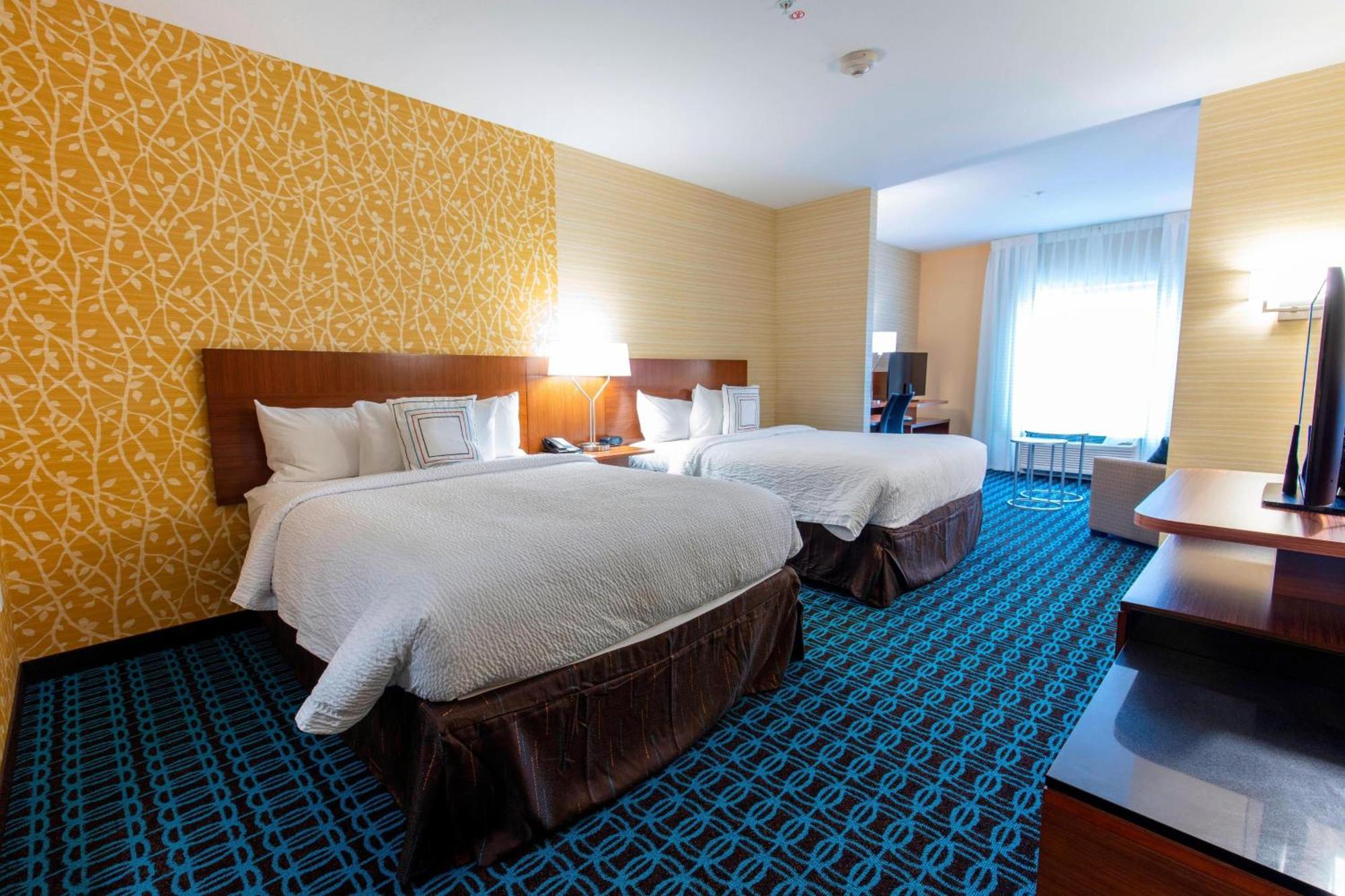 Fairfield Inn & Suites By Marriott Atlanta וודסטוק מראה חיצוני תמונה