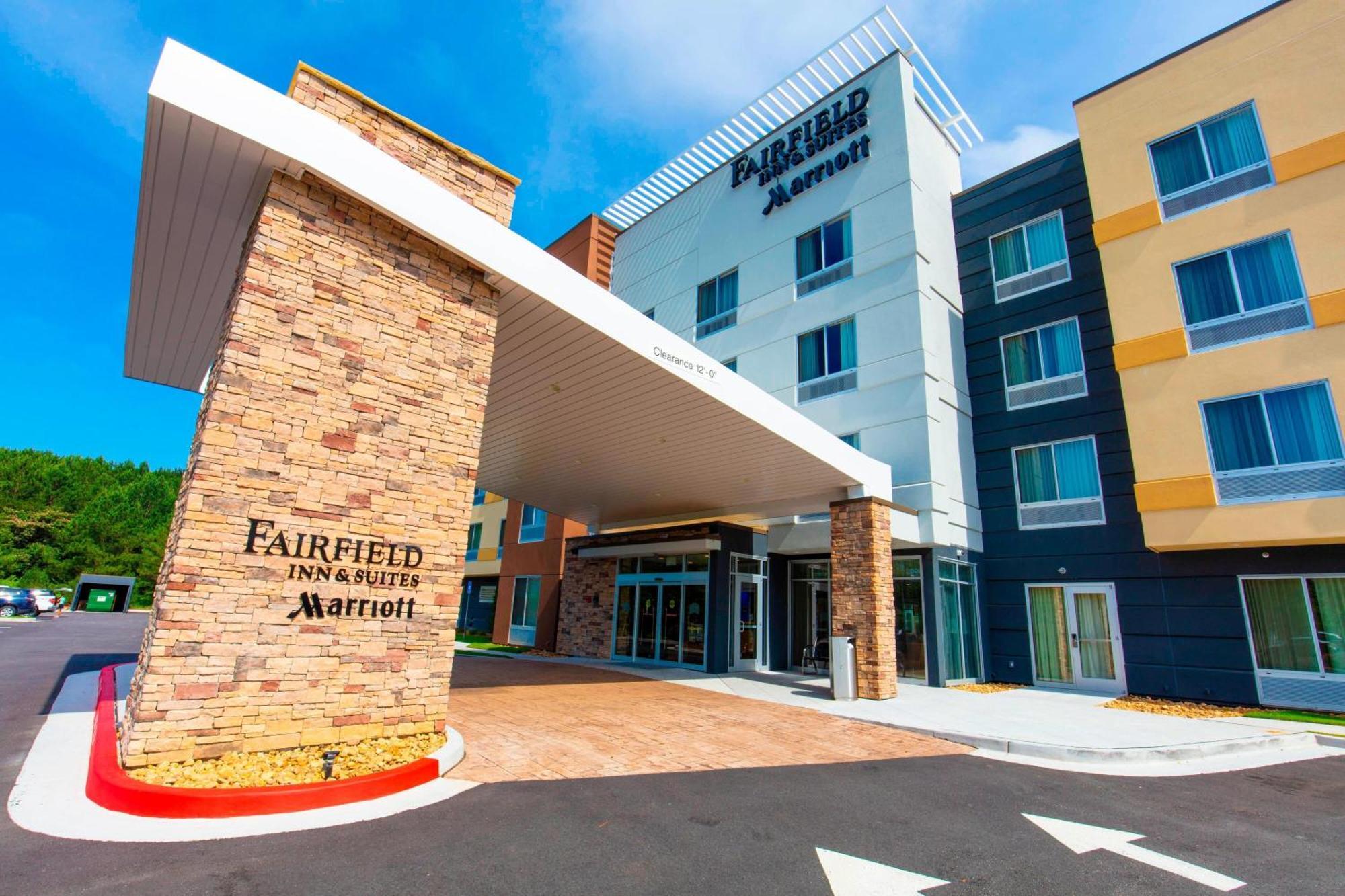 Fairfield Inn & Suites By Marriott Atlanta וודסטוק מראה חיצוני תמונה